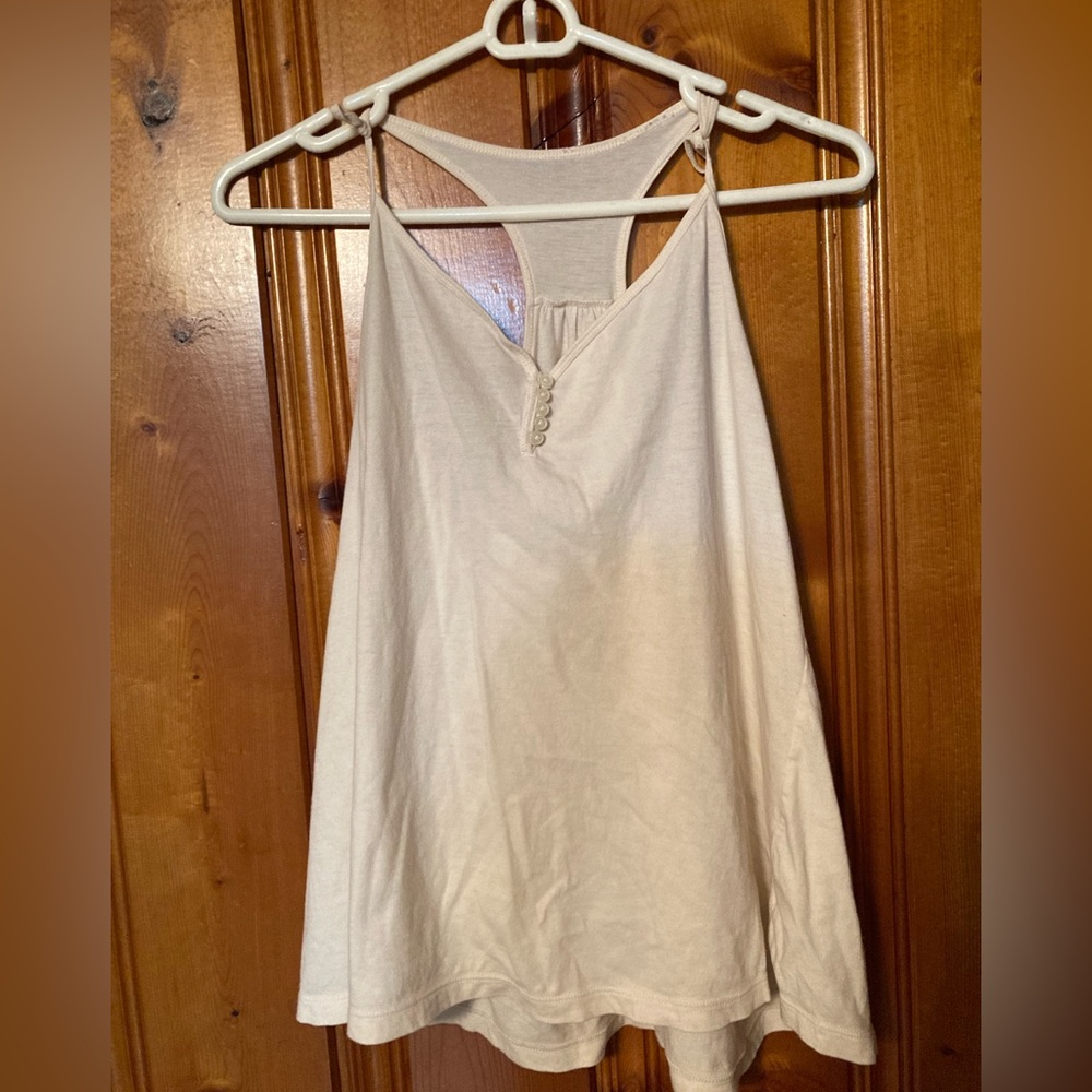 Size Med Women’s summer top Tag cut out